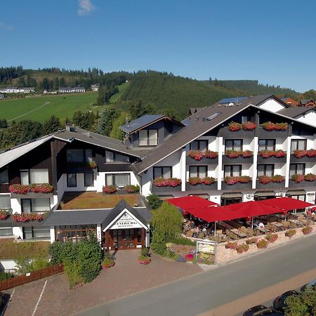 Sporthotel Zum Hohen Eimberg วิลลิงเงิน ภายนอก รูปภาพ