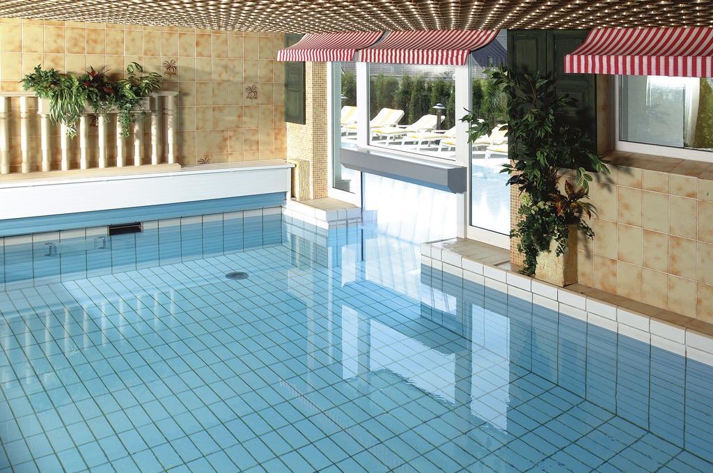 Sporthotel Zum Hohen Eimberg วิลลิงเงิน ภายนอก รูปภาพ